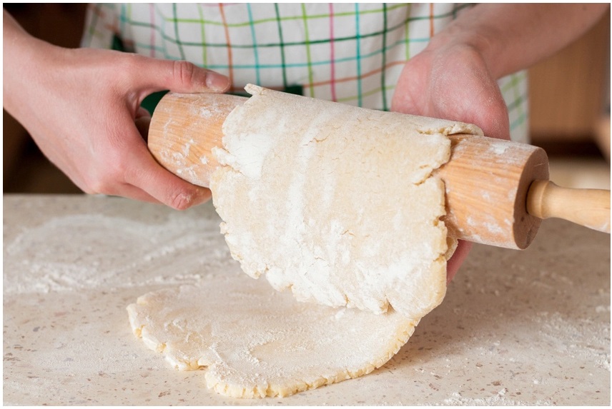 roll the chilled dough into a circle